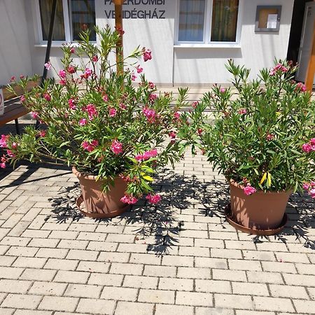 Hotel Paterdombi Vendeghaz Zalaegerszeg Exterior foto